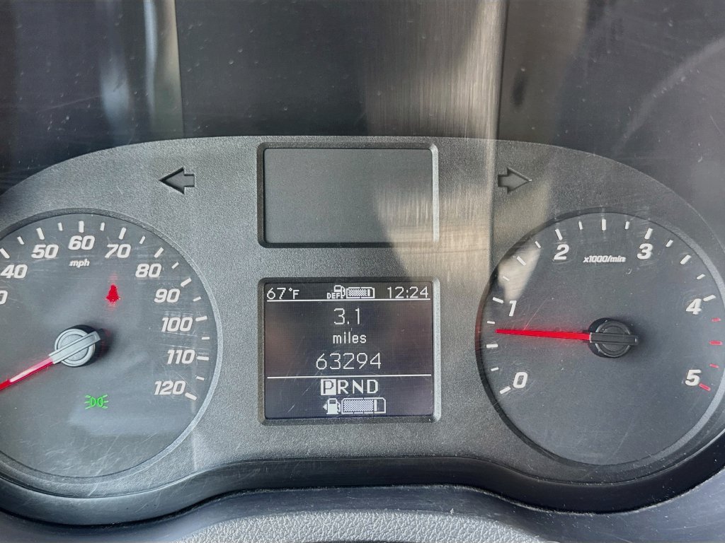 Used 2019 Mercedes-Benz Sprinter 144 image 11
