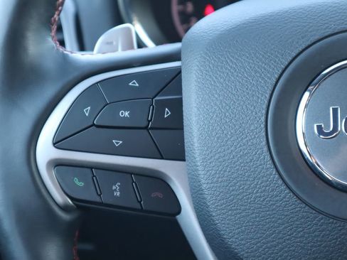 Used 2019 Jeep Grand Cherokee Trailhawk image 11