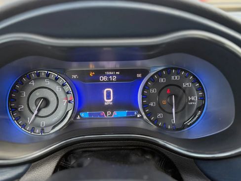 Used 2015 Chrysler 200 S w/ Navigation & Sound Group I FWD image 25