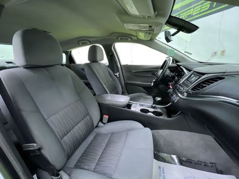 Used 2017 Chevrolet Impala LS image 14