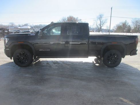 New 2026 GMC Sierra 2500 AT4 w/ AT4 Premium Plus Package image 10
