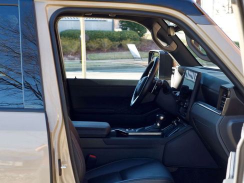 Used 2024 Lexus GX 550 Heated&Cooled Seats/Heads Up D image 38