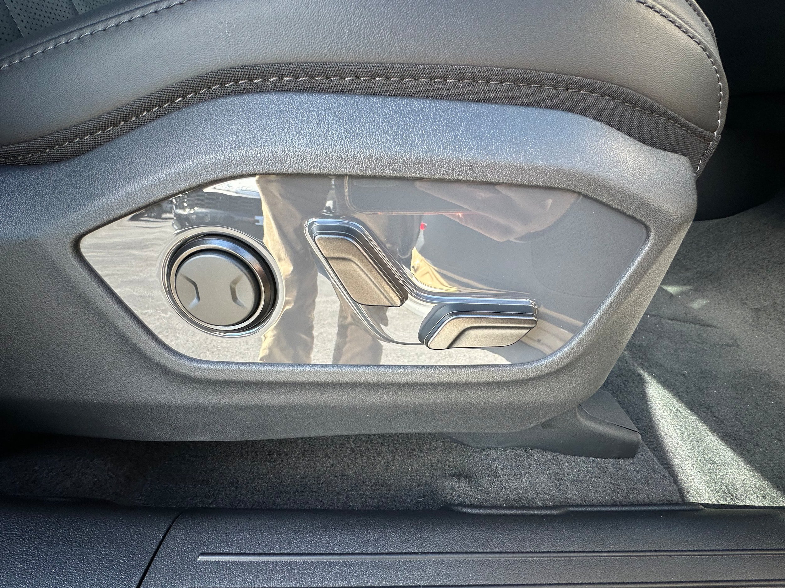 New 2027 Kia Telluride X-Line SX Prestige AWD/4WD image 25