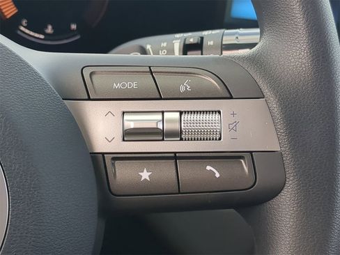 New 2026 Hyundai Kona SE image 23