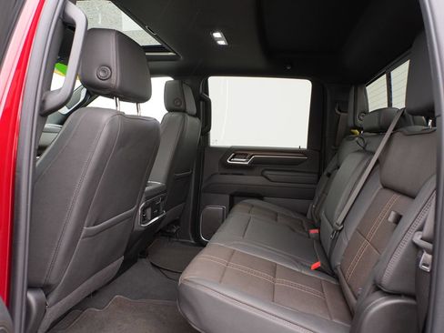 Used 2025 Chevrolet Silverado 3500 High Country w/ High Country Premium Package AWD/4WD image 20