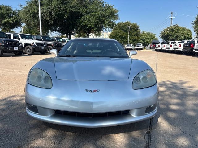 Used 2011 Chevrolet Corvette Coupe w/ 1LT RWD image 2