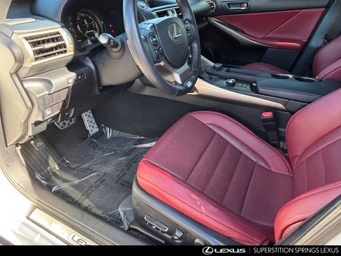 Used 2016 Lexus IS 350 image 19