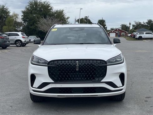 New 2026 Lincoln Aviator Reserve image 8