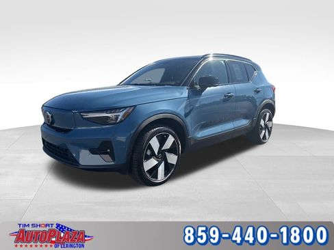Used 2023 Volvo XC40 Recharge Ultimate image 1