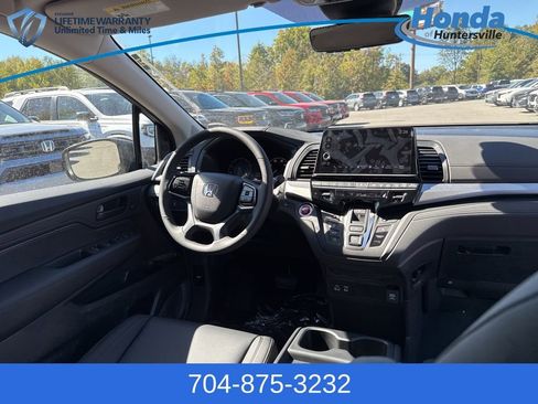 New 2026 Honda Odyssey EX-L image 17