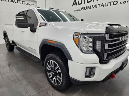 Used 2022 GMC Sierra 2500 AT4 w/ AT4 Premium Plus Package image 2