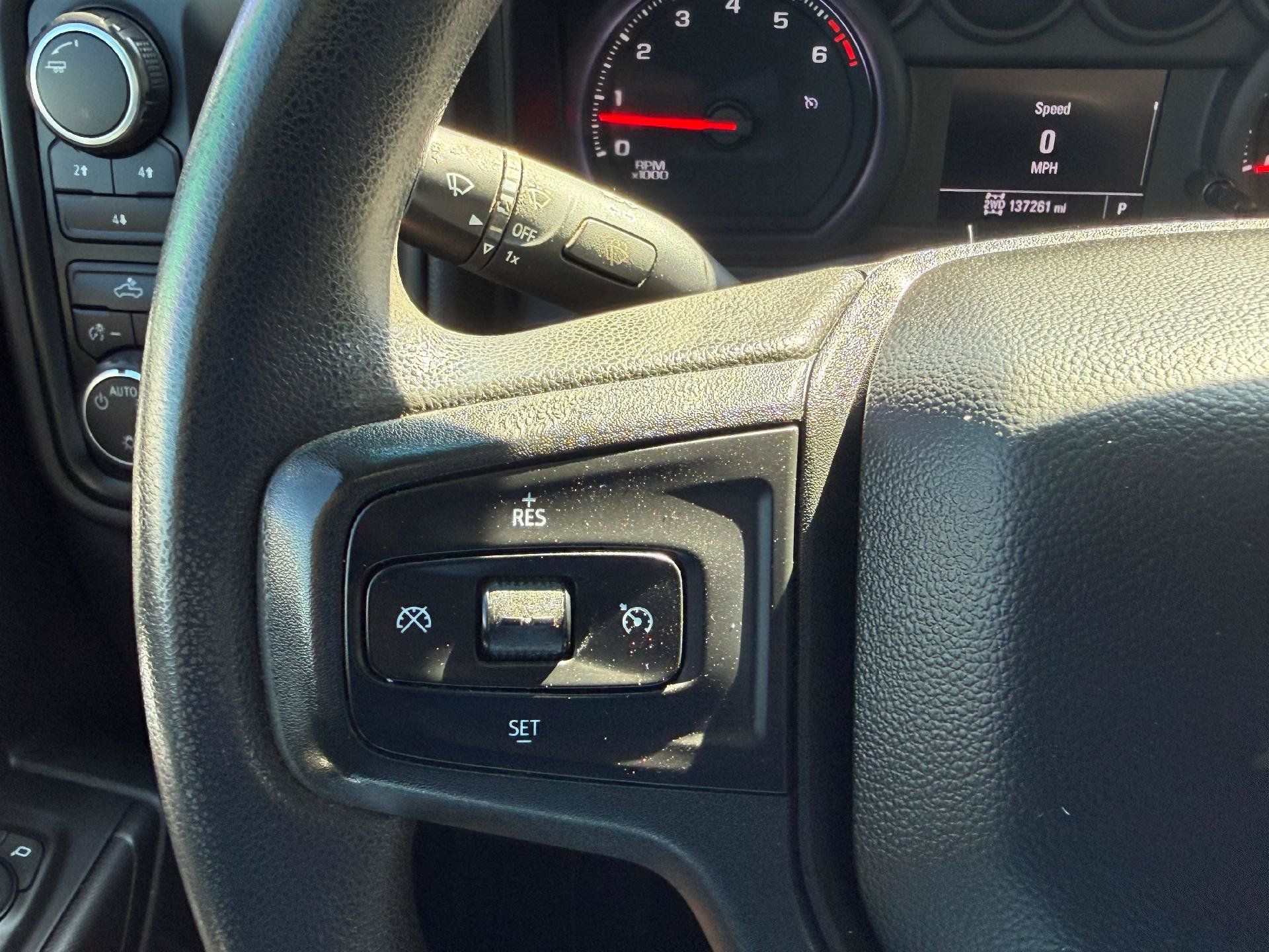 Used 2022 Chevrolet Silverado 2500 Custom w/ Custom Convenience Package AWD/4WD image 14