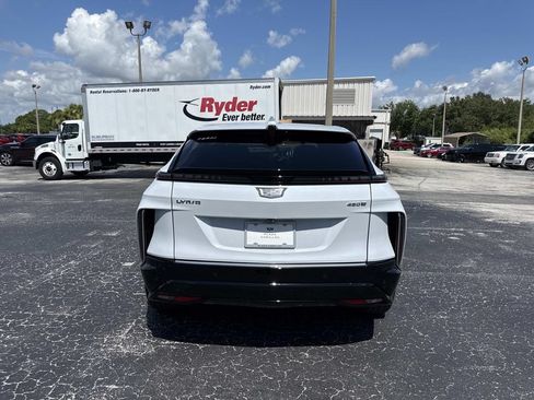 New 2026 Cadillac Lyriq Luxury RWD image 4
