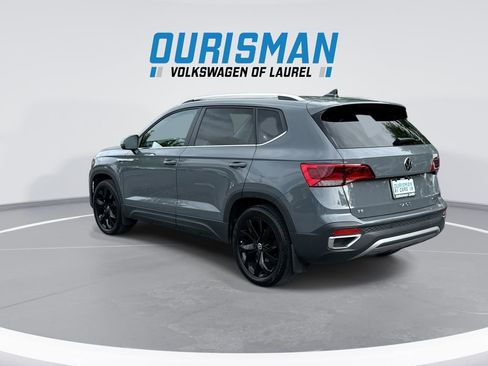 Used 2022 Volkswagen Taos SE AWD/4WD image 6