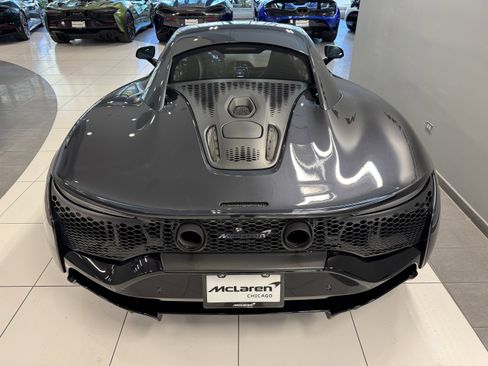 Used 2023 McLaren Artura image 5