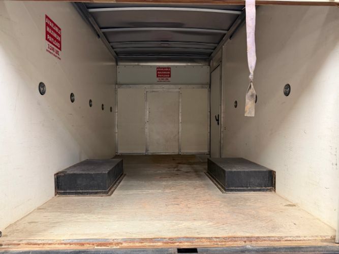 Used 2022 Ford Transit 350 DRW RWD image 24