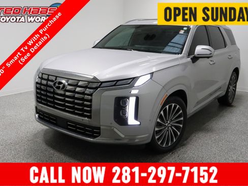 Used 2025 Hyundai Palisade Calligraphy image 1