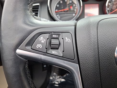 Used 2018 Buick Cascada Premium image 22