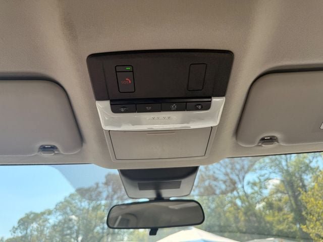 Used 2025 Nissan Sentra SV FWD image 6