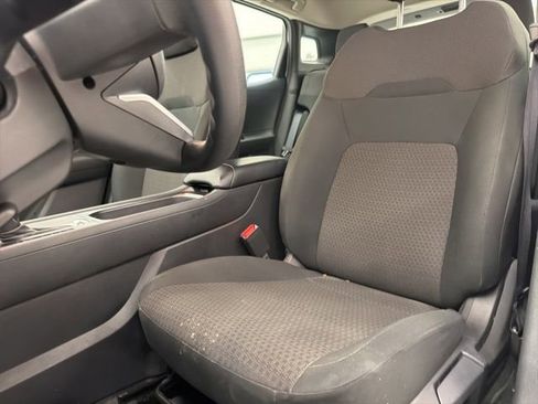Used 2025 Nissan Kicks S FWD image 12