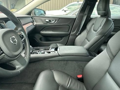 Used 2024 Volvo S60 T8 Plus w/ Protection Package Premier AWD/4WD image 7