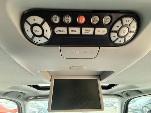 Used 2015 Honda Pilot Touring image 30