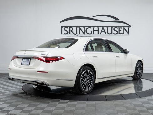 Used 2022 Mercedes-Benz S 580 4MATIC Sedan image 5