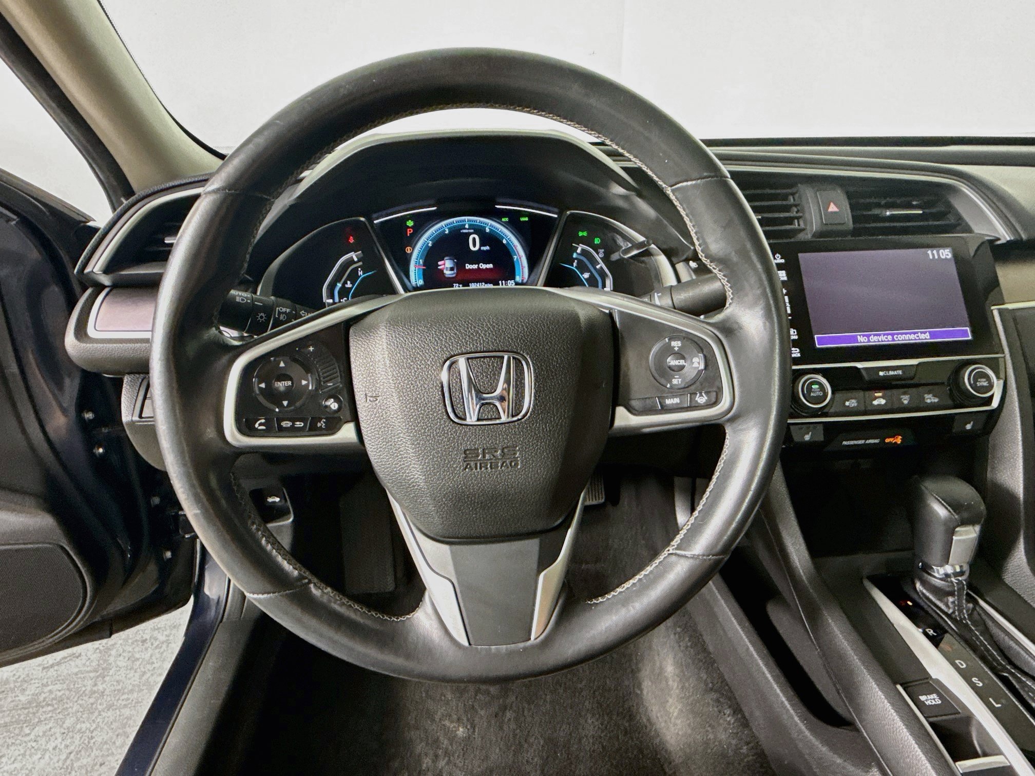Used 2018 Honda Civic Touring image 11