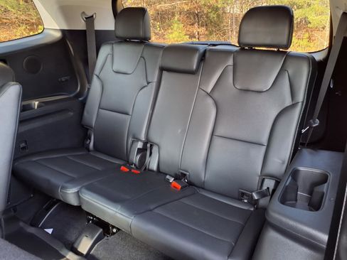 Used 2024 Kia Telluride SX Prestige image 10
