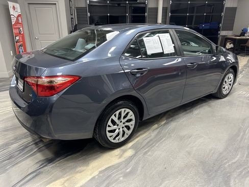 Used 2018 Toyota Corolla LE image 27