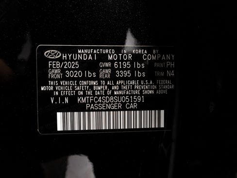 Used 2025 Genesis G90 3.5T image 5