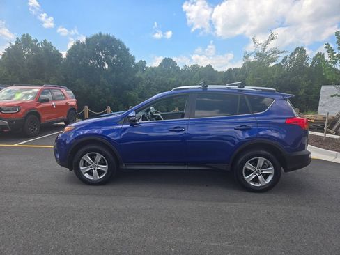 Used 2015 Toyota RAV4 XLE AWD/4WD image 6