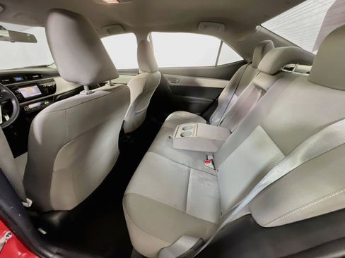 Used 2016 Toyota Corolla LE FWD image 22