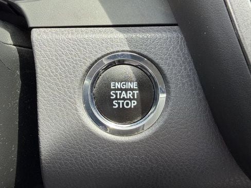 Used 2022 Toyota Camry LE w/ Convenience Package FWD image 19