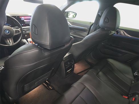 Used 2022 BMW i4 M50 w/ Premium Package image 11