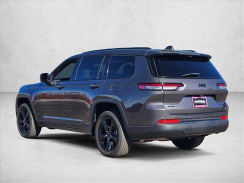 Used 2024 Jeep Grand Cherokee L Limited w/ Luxury Tech Group II AWD/4WD image 7