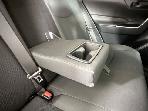 Used 2025 Toyota RAV4 LE FWD image 37