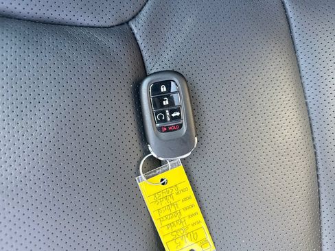 Used 2025 Honda Accord Sport image 32