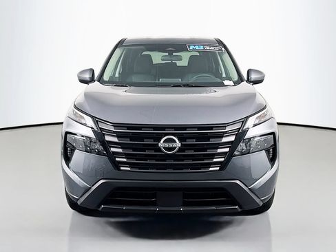 Used 2026 Nissan Rogue SV w/ Cold Weather Package FWD image 2