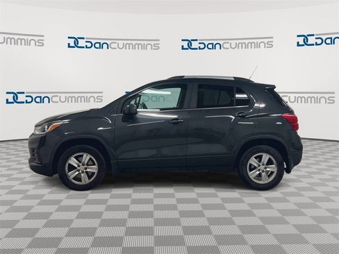 Used 2017 Chevrolet Trax LT w/ LPO, Protection Package image 5