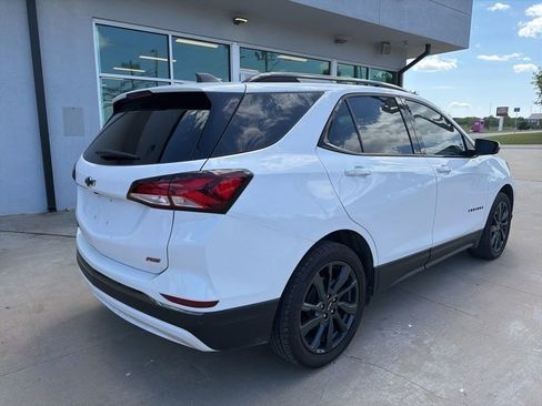 Used 2023 Chevrolet Equinox RS FWD image 6
