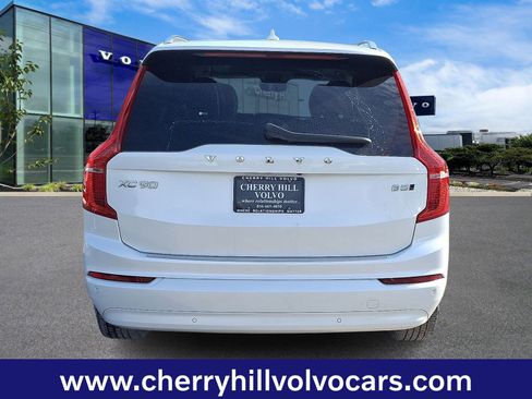 Certified 2023 Volvo XC90 B5 Core w/ Climate Package image 6