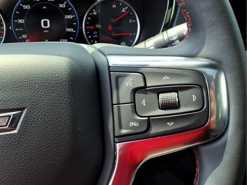 Used 2025 Chevrolet Blazer RS w/ Driver Confidence II Package FWD image 18
