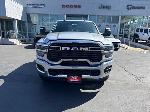 Certified 2026 RAM 2500 Big Horn AWD/4WD image 2