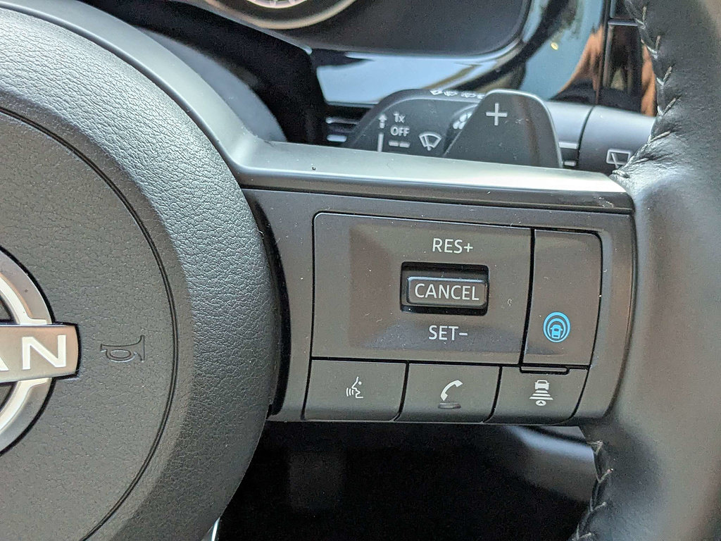 Used 2024 Nissan Pathfinder SV FWD image 73