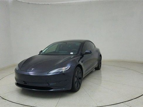 Used 2025 Tesla Model 3 Long Range image 64
