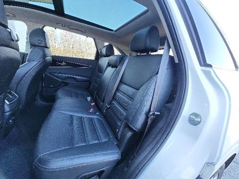 Used 2018 Kia Sorento SX AWD/4WD image 16