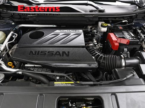 Used 2023 Nissan Rogue S AWD/4WD image 7