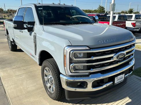 New 2026 Ford F350 King Ranch w/ Chrome Package image 28
