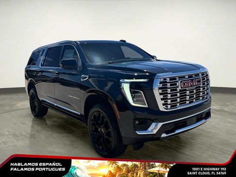 New 2026 GMC Yukon XL Denali w/ Sun & Power Step Package AWD/4WD image 9